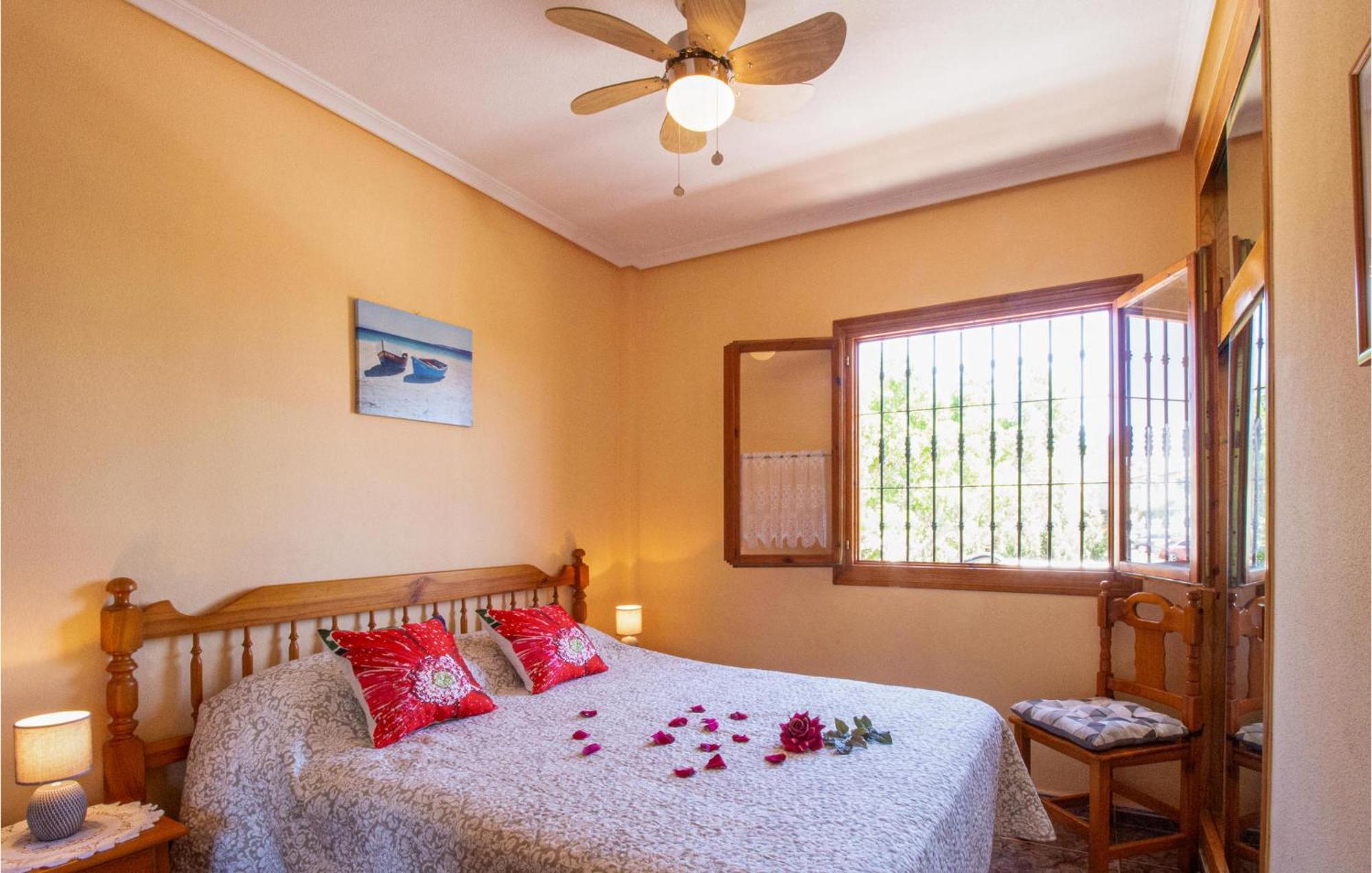 Cozy Apartment In กวาร์ดามาร์เดลเซกูรา ภายนอก รูปภาพ