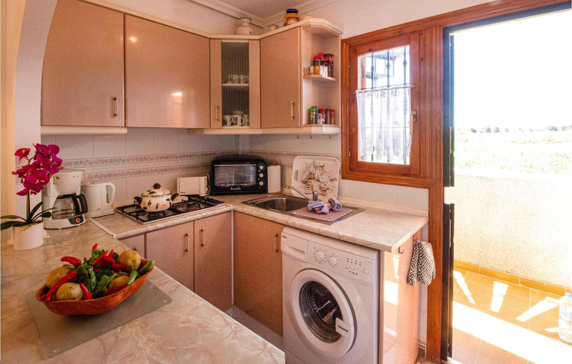 Cozy Apartment In กวาร์ดามาร์เดลเซกูรา ภายนอก รูปภาพ